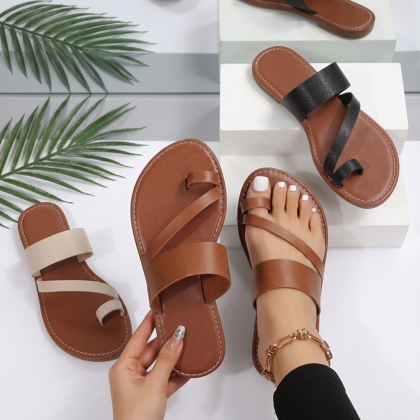 Solene Minimal Sandals